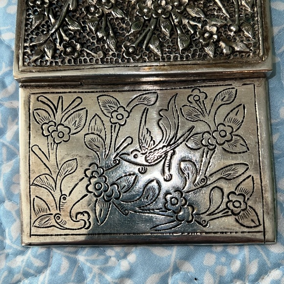 Vintage Silver Floral Silver Business Card Holder Birds Flowers Floral Detailed - Picture 4 of 6